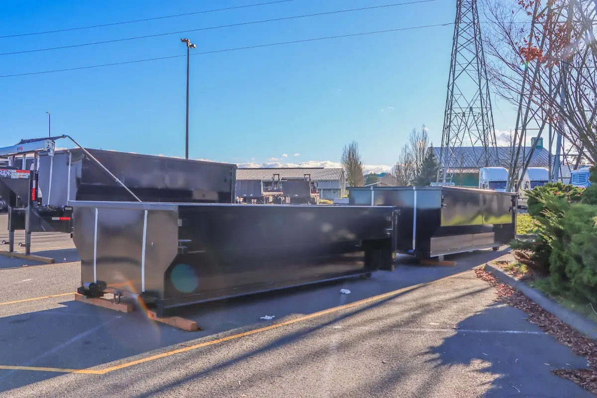 Professional dumpster rental and junk removal service in Carbondale